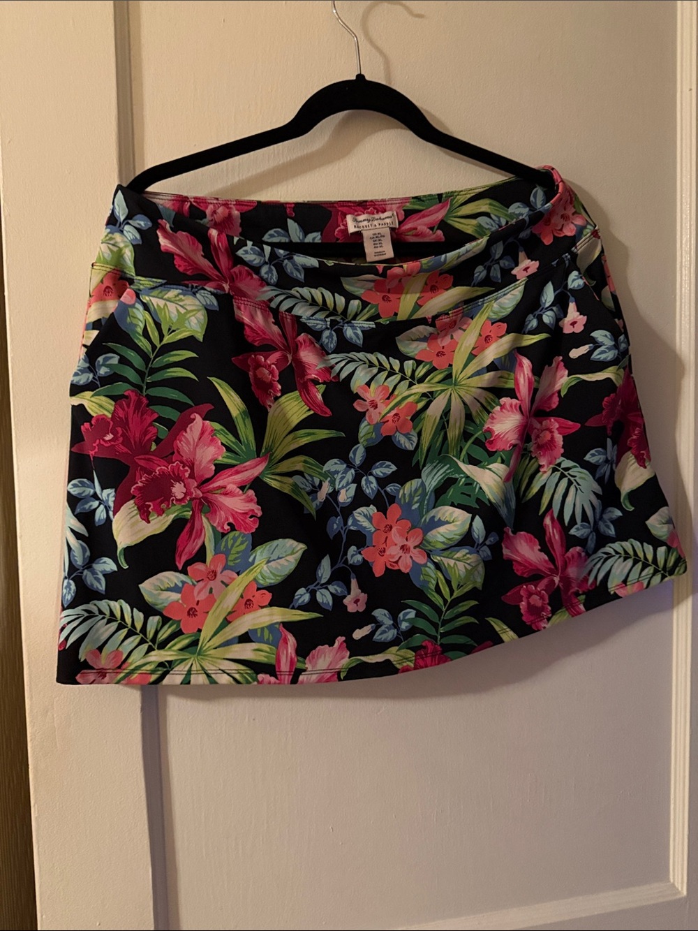 Tommy Bahama Black Mini Skirt with Pink & Green Floral Print